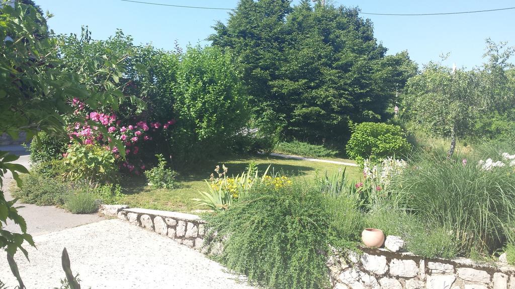 House Tudic Apartment Dreznik Grad Ruang foto